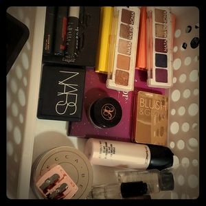 Makeup lot KVD/ Viseart /Natasha Denona/MAC